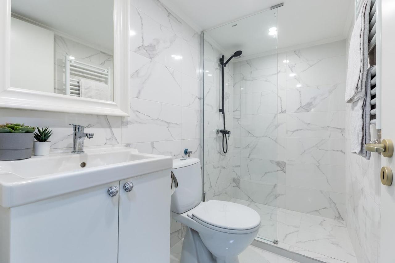 W33 - Prime Location - Comfortable Quality Apartments By Bqa Budapesta Exterior foto